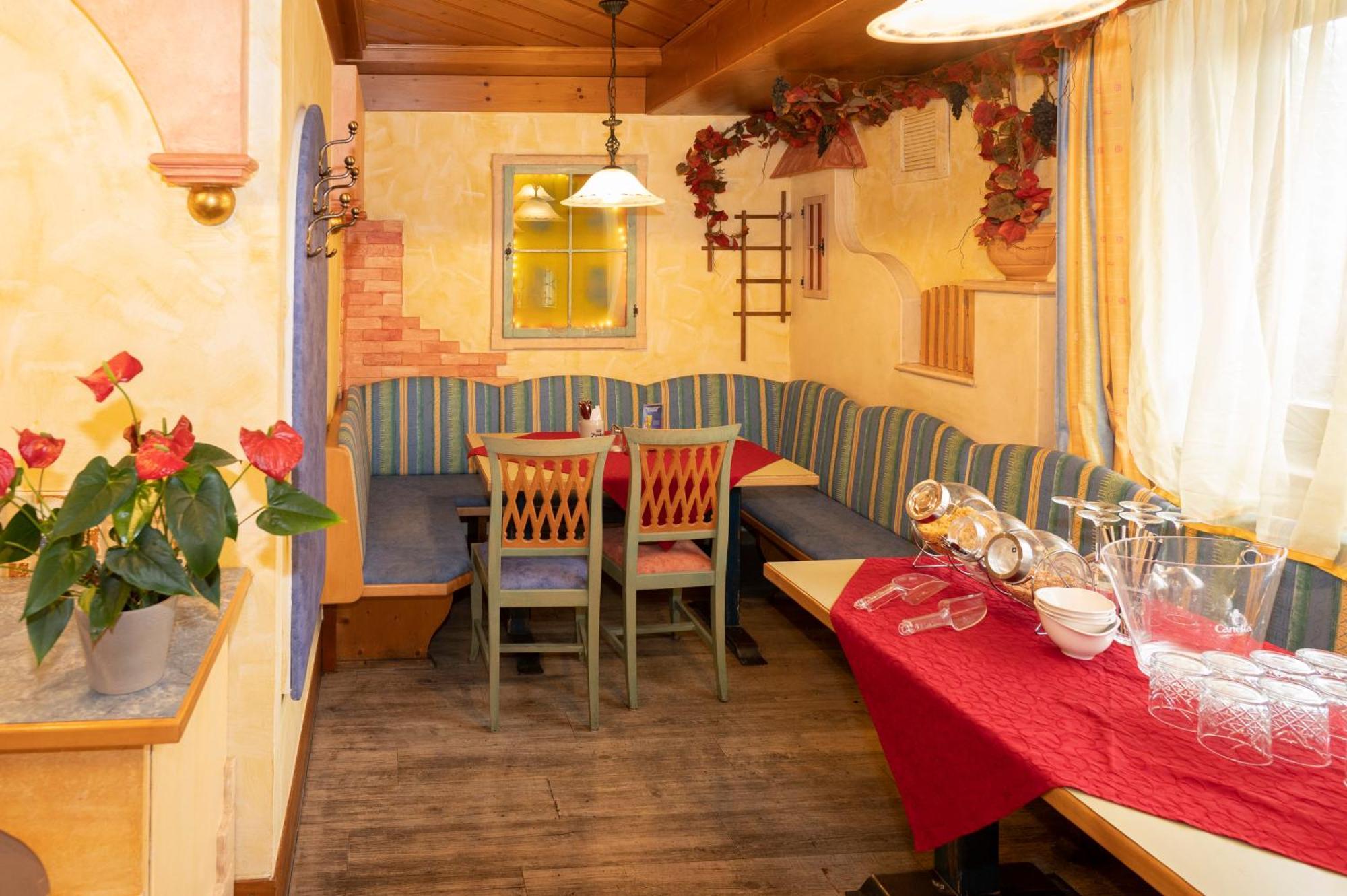 Hotel Wirt Z'Minsta Altmünster 외부 사진