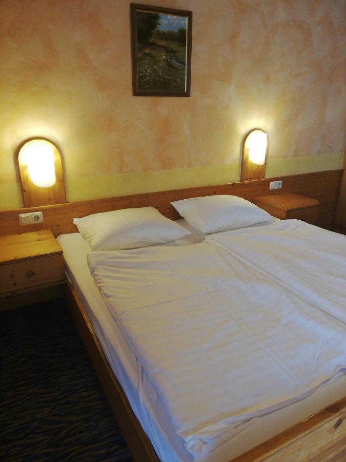 Hotel Wirt Z'Minsta Altmünster 외부 사진